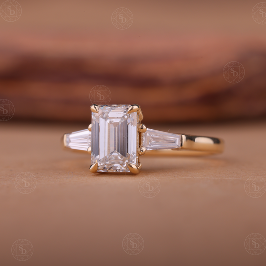engagement-ring-emerald-cut-lab-grown-diamond