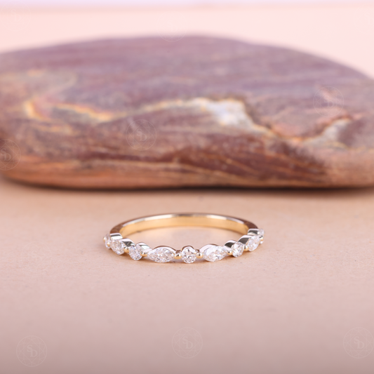 lab-grown-diamond-wedding-band-marquise-_-round-cut-eternity-ring