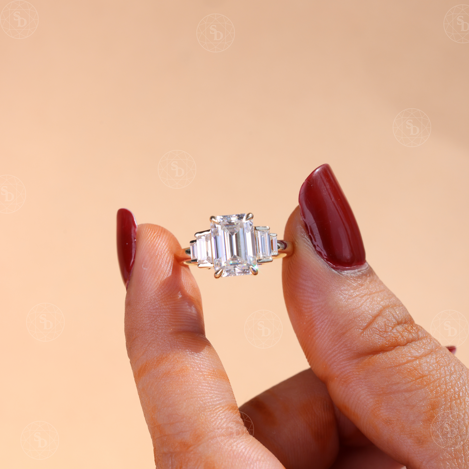 emerald-cut-lab-grown-diamond-engagement-ring