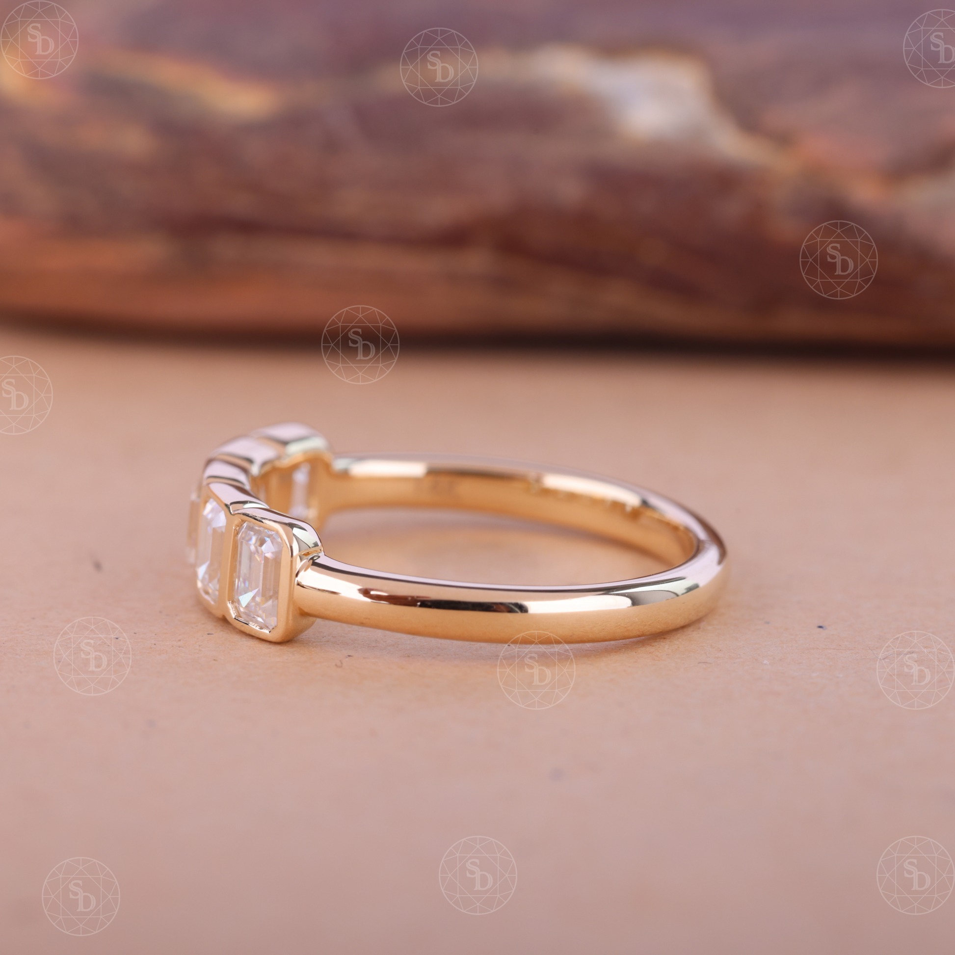 emerald-cut-lab-grown-diamond-wedding-band
