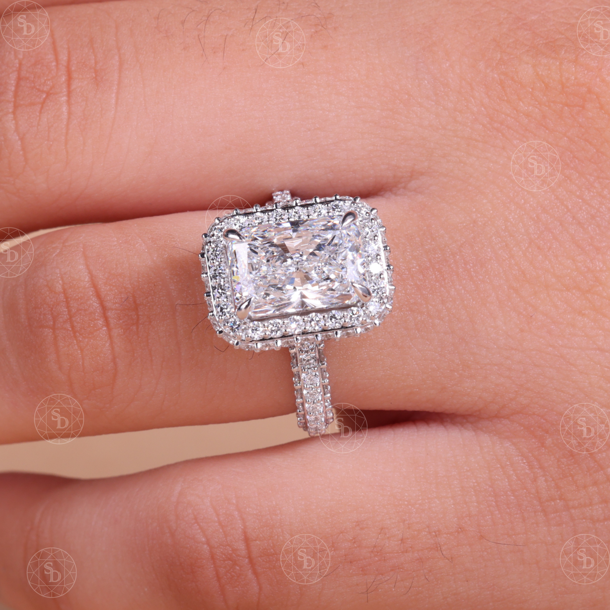 radiant-lab-grown-diamond-satyam-diamond-engagement-ring